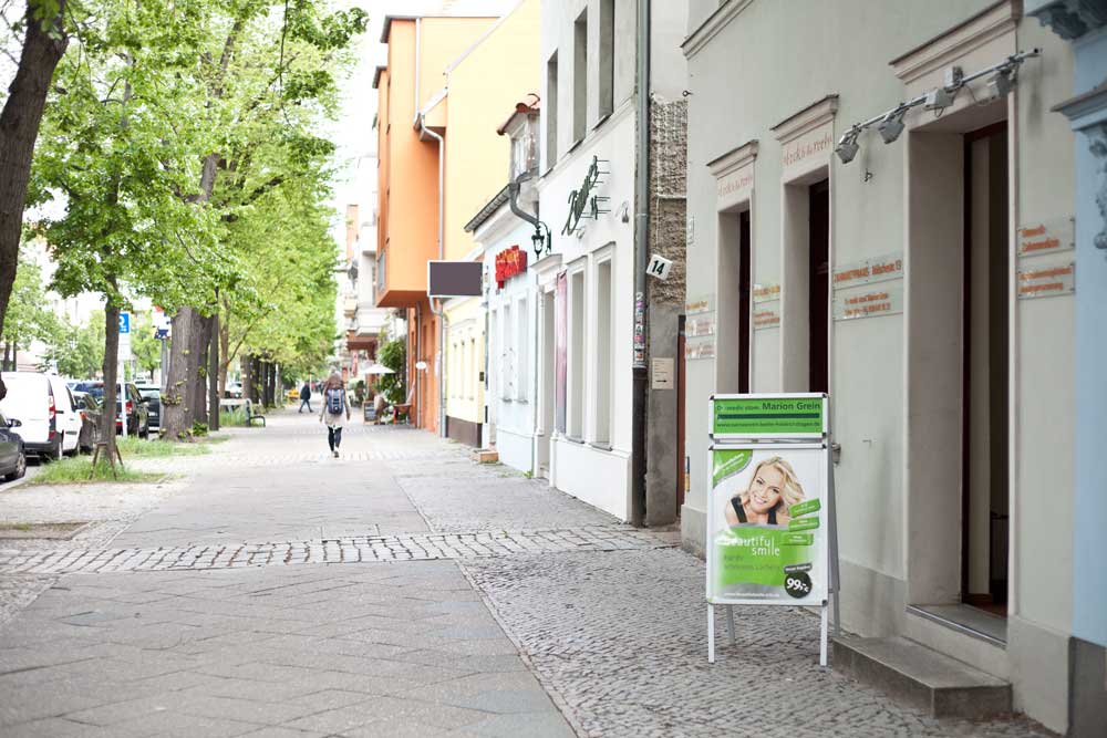 Zahnarzt Schöneweide - Dr. Grein - Leistungen - Seniorenbetreuung